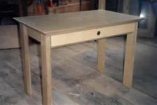 Tisch (4)