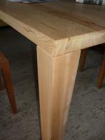 Tisch (1)